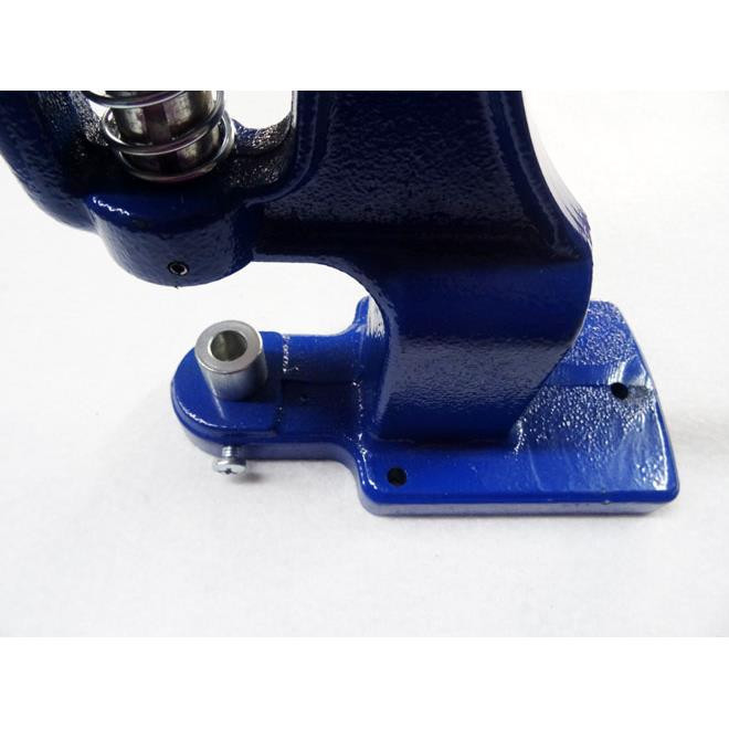 NAPOWNICA, PRASKA MAŁA